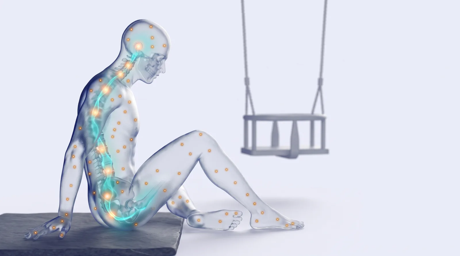 Un corps de verre assis au sol après une chute sur les fesses, sous une balançoire vide : la vibration bleue entre dans le corps au niveau du coccyx et commence à monter, tandis que la dalle sombre du sol ne montre rien. Le corps porte aussi, plus petits, de nombreux points ambre plus anciens.